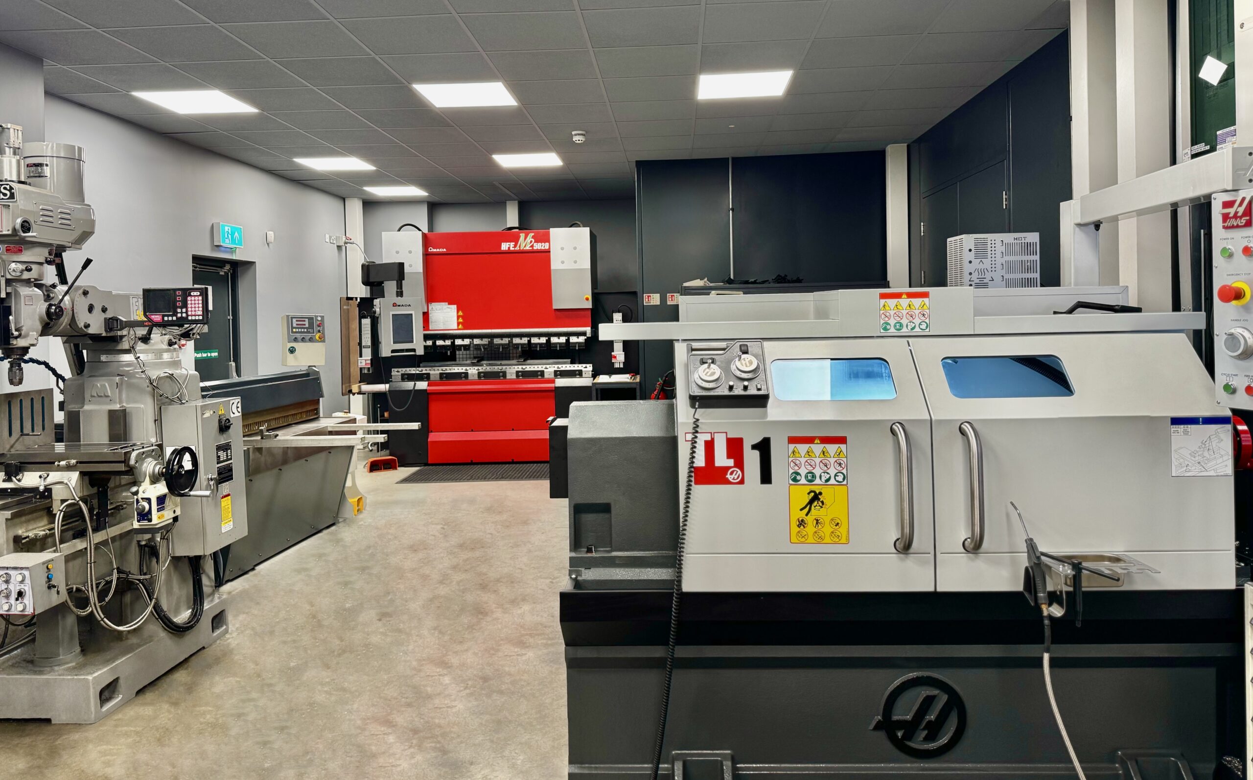 cnc machine tools